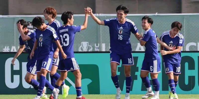 HLV U23 Nhật Bản tự tin đánh bại Trung Quốc